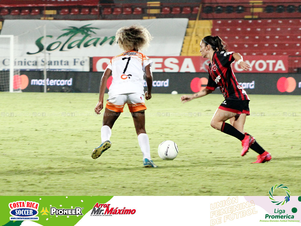Alajuelense venció a un complicado Dimas Escazú