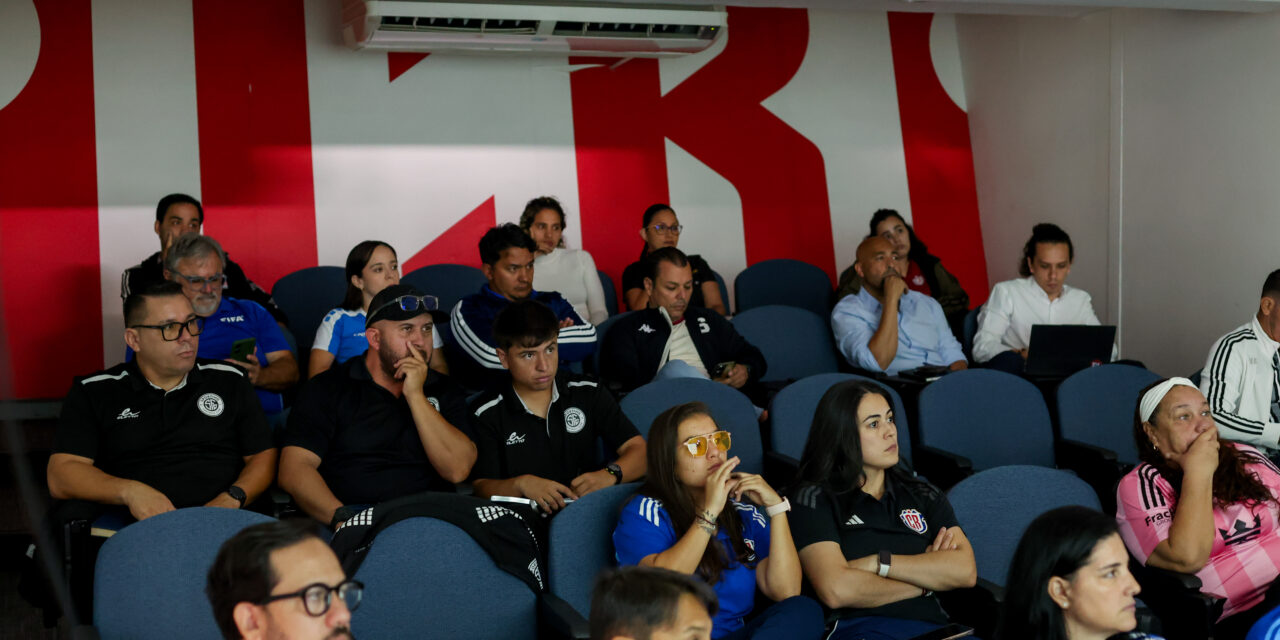 FCRF refuerza trabajo conjunto con clubes para potenciar el fútbol femenino